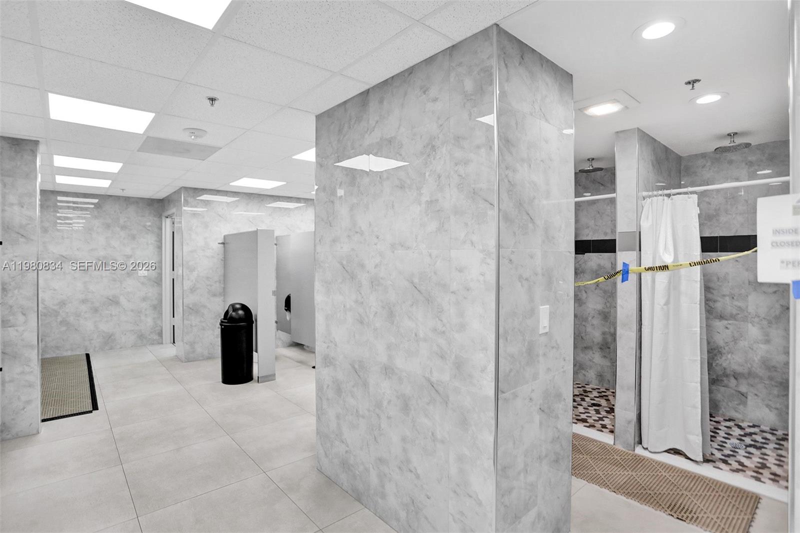 7681 Tahiti Ln #205 Lake Worth, FL 33467