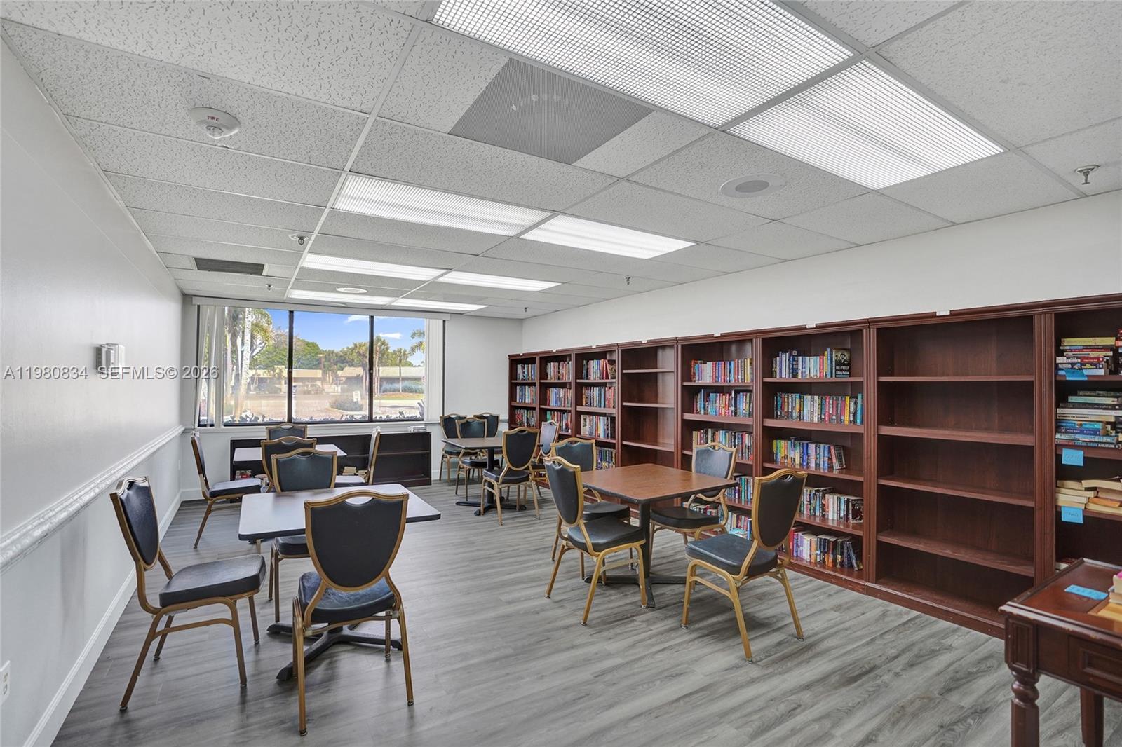 7681 Tahiti Ln #205 Lake Worth, FL 33467