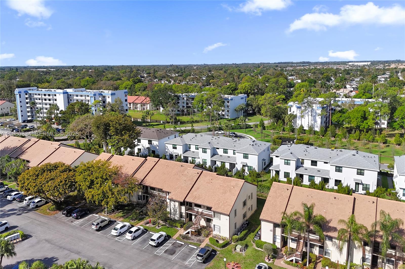 7681 Tahiti Ln #205 Lake Worth, FL 33467