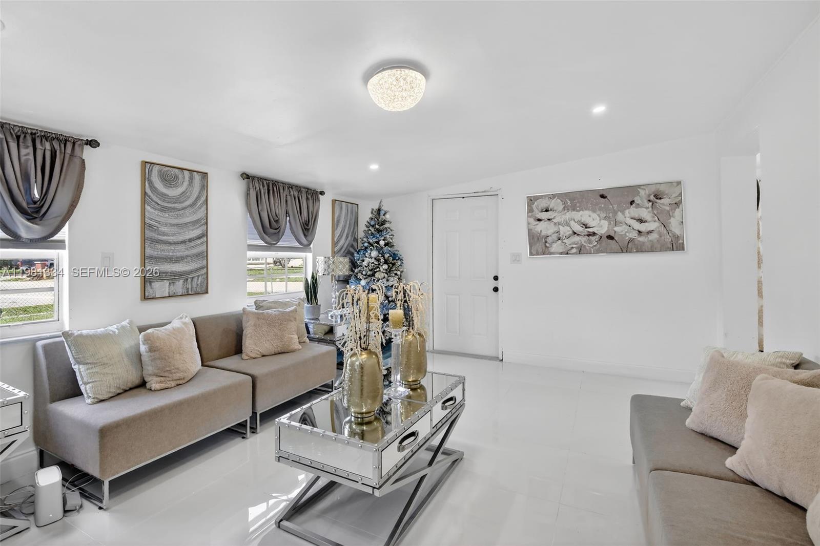 3220 NW 2nd St Lauderhill, FL 33311