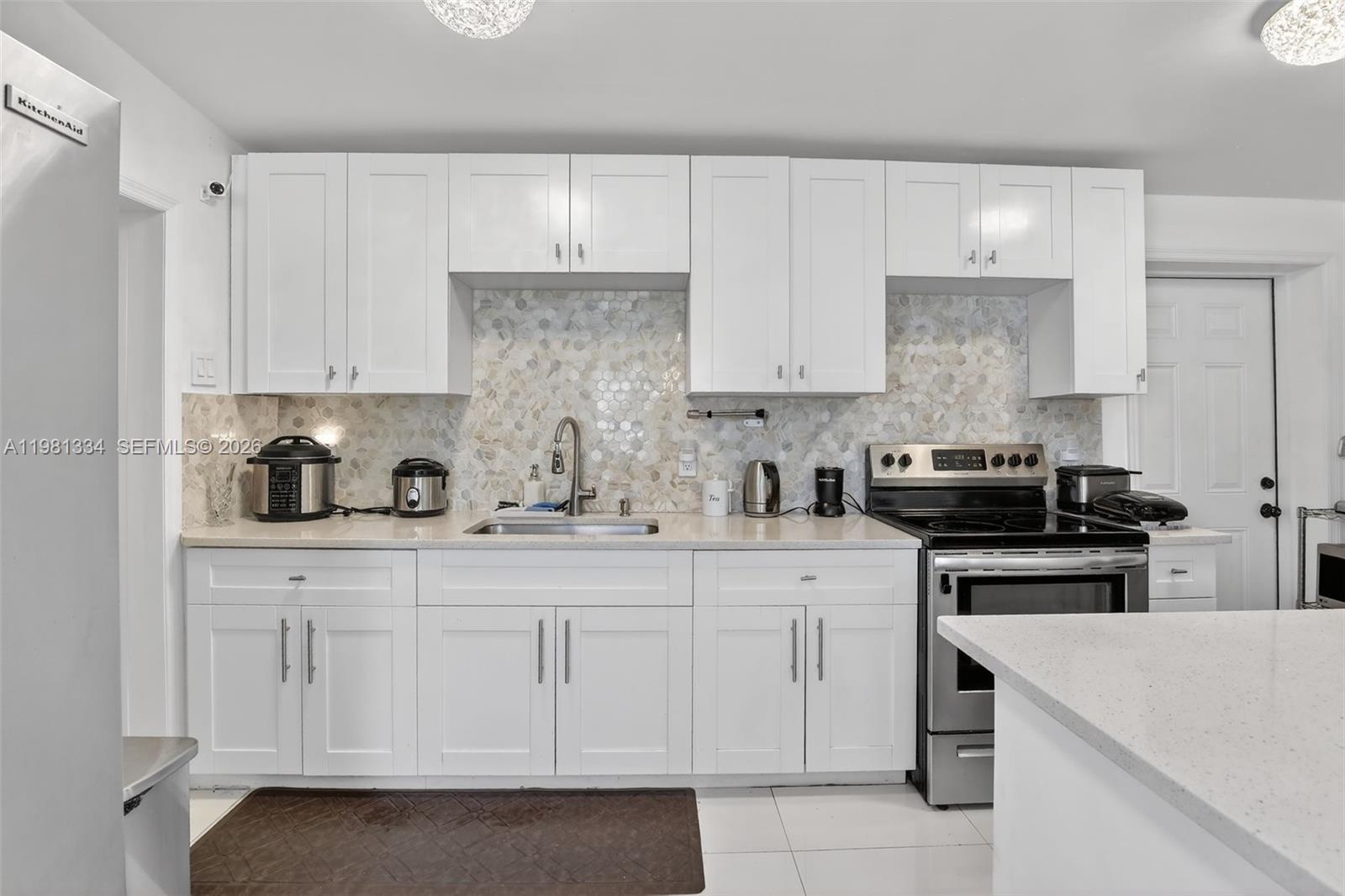 3220 NW 2nd St Lauderhill, FL 33311