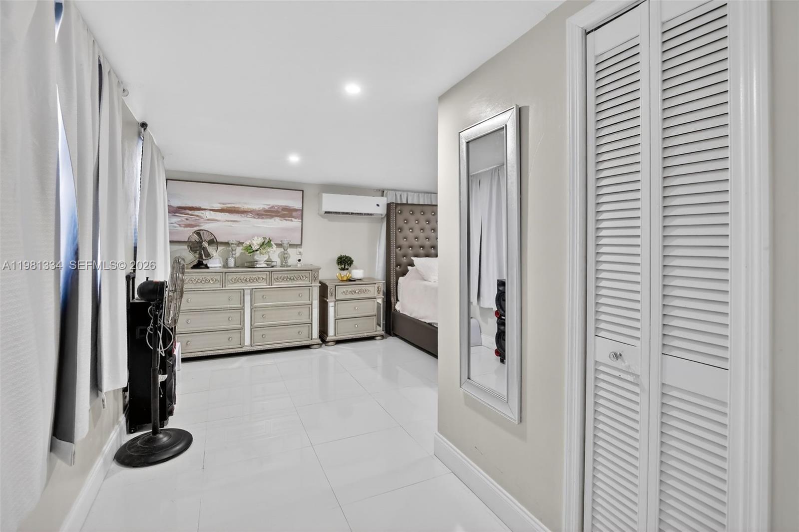 3220 NW 2nd St Lauderhill, FL 33311