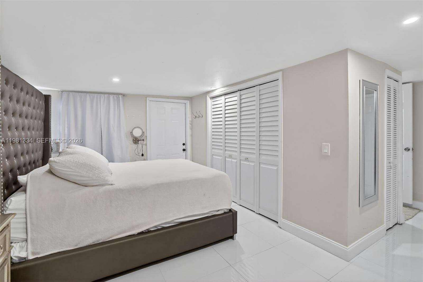 3220 NW 2nd St Lauderhill, FL 33311