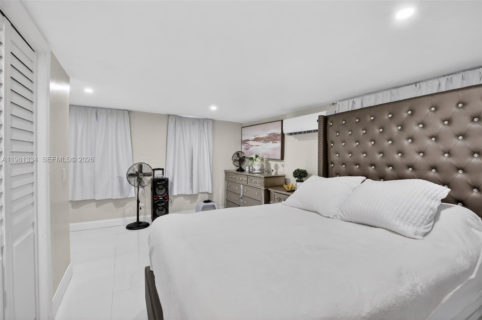 3220 NW 2nd St Lauderhill, FL 33311