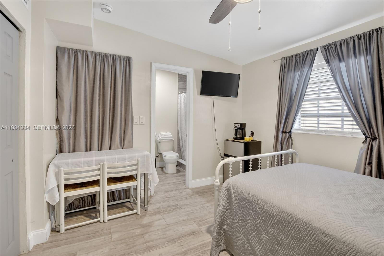 3220 NW 2nd St Lauderhill, FL 33311