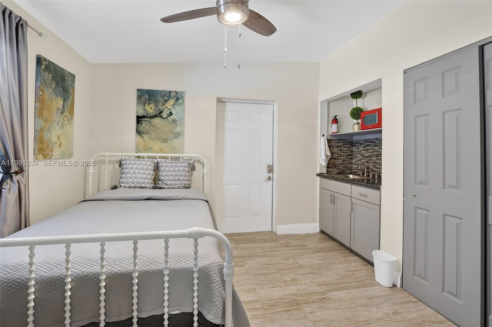 3220 NW 2nd St Lauderhill, FL 33311