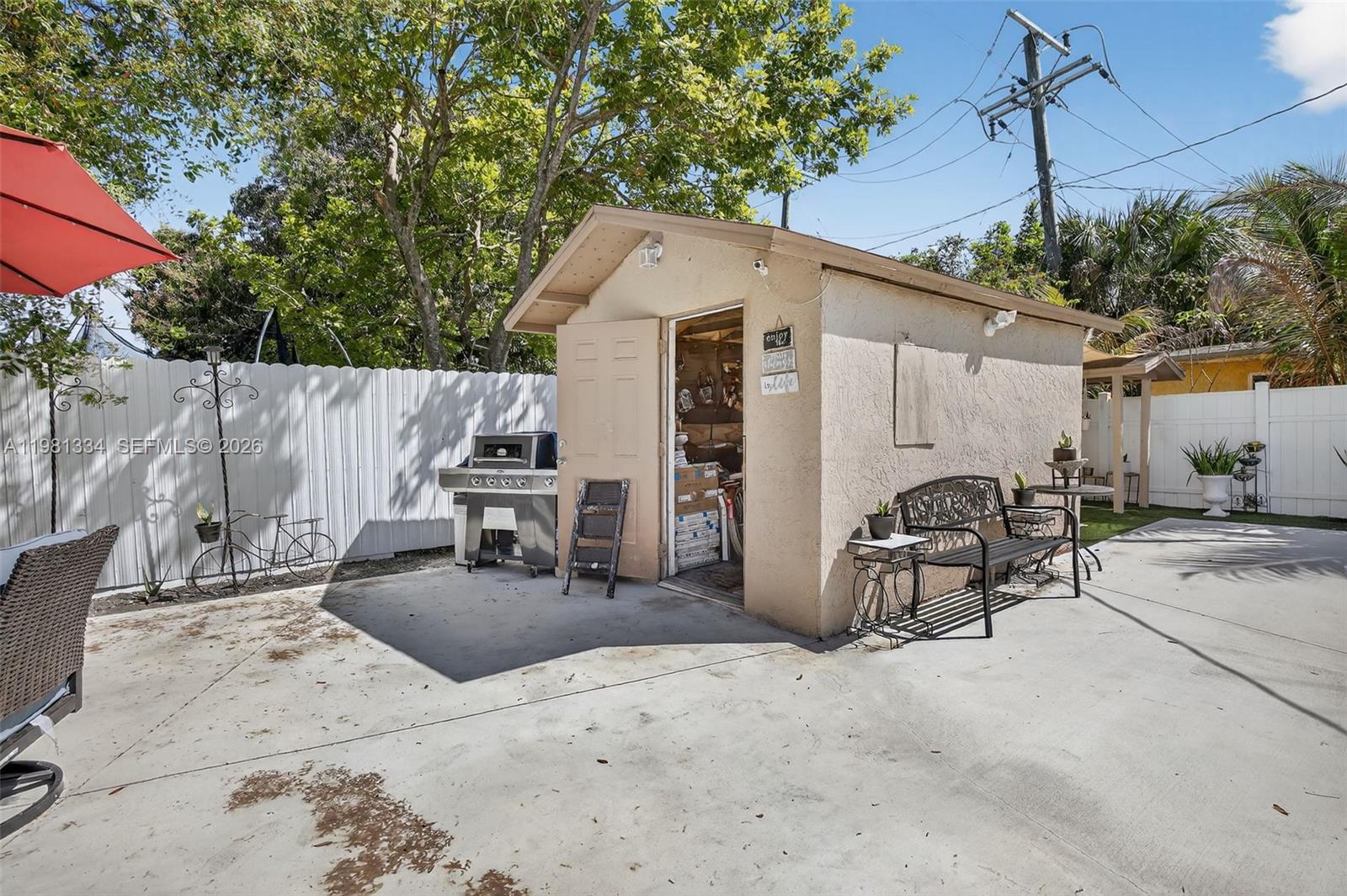 3220 NW 2nd St Lauderhill, FL 33311