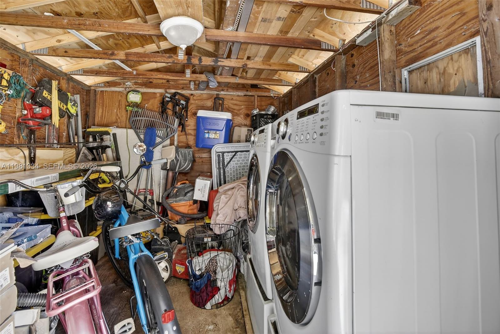 3220 NW 2nd St Lauderhill, FL 33311