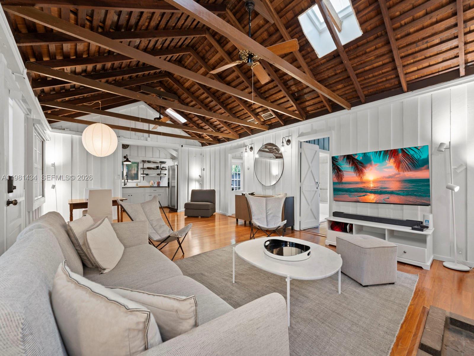 3558 Royal Palm Ave Miami, FL 33133