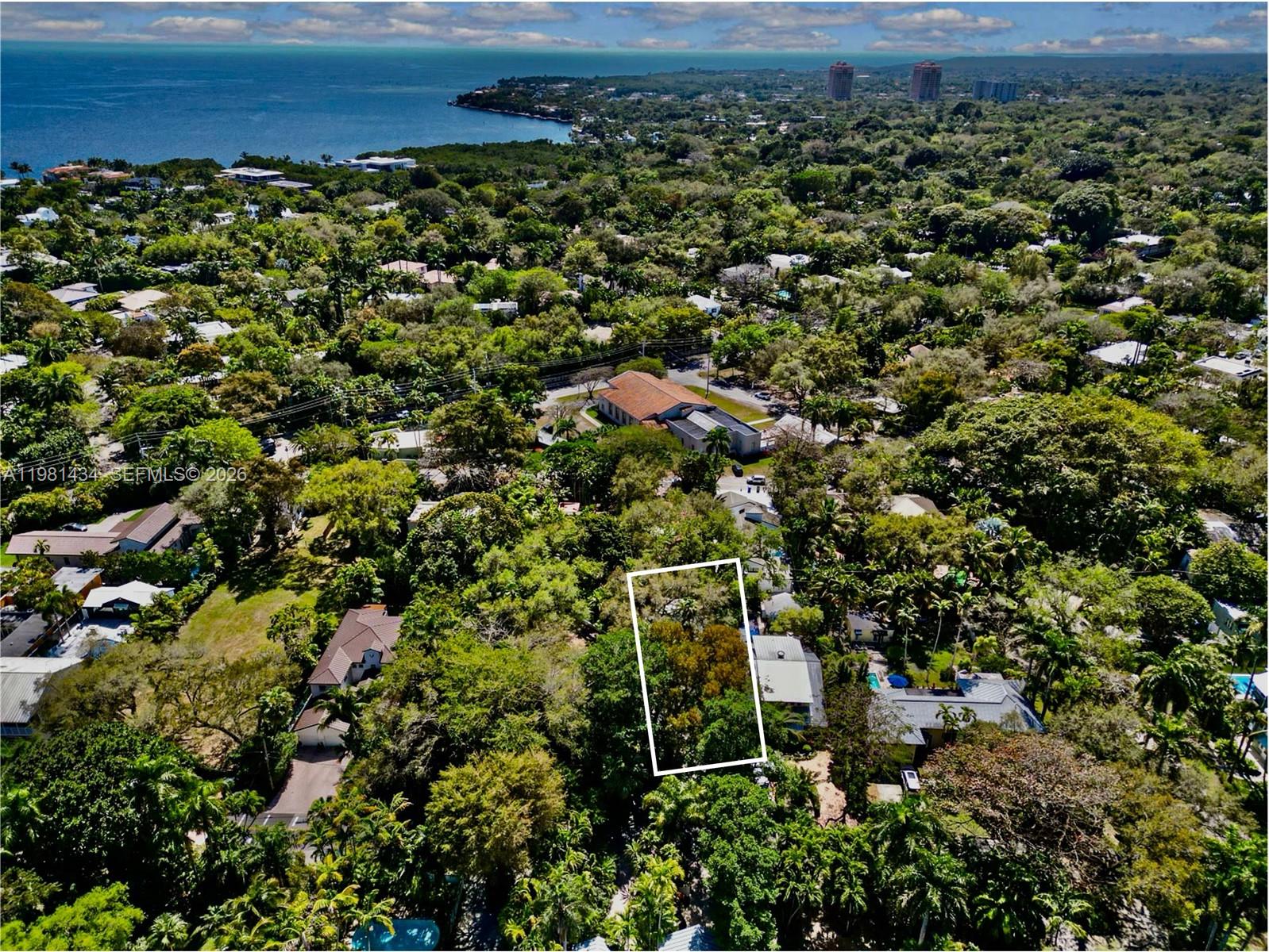 3558 Royal Palm Ave Miami, FL 33133