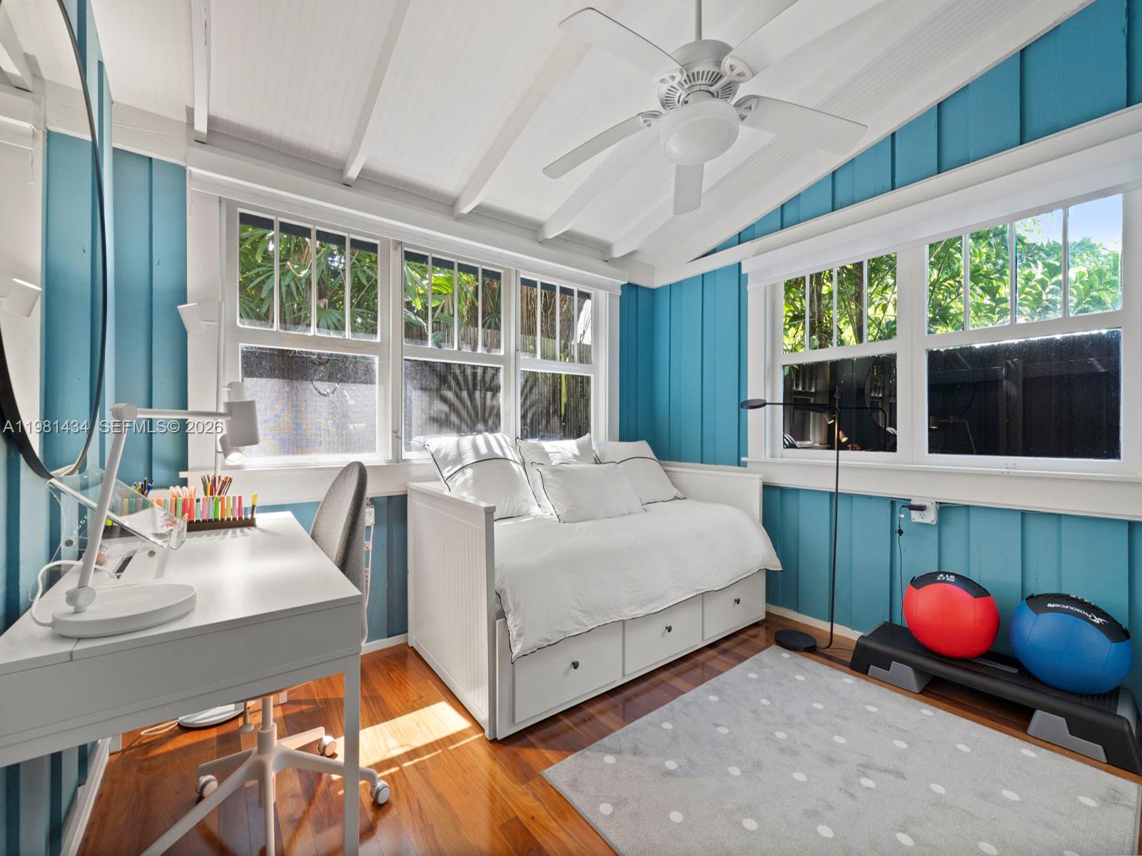 3558 Royal Palm Ave Miami, FL 33133