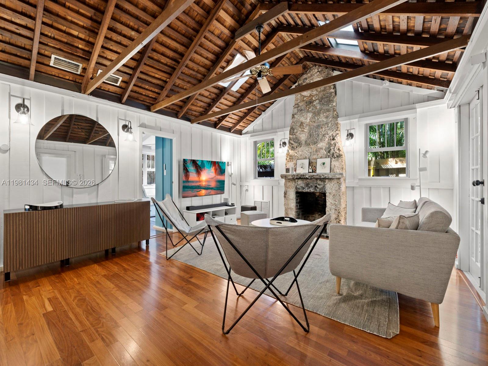 3558 Royal Palm Ave Miami, FL 33133