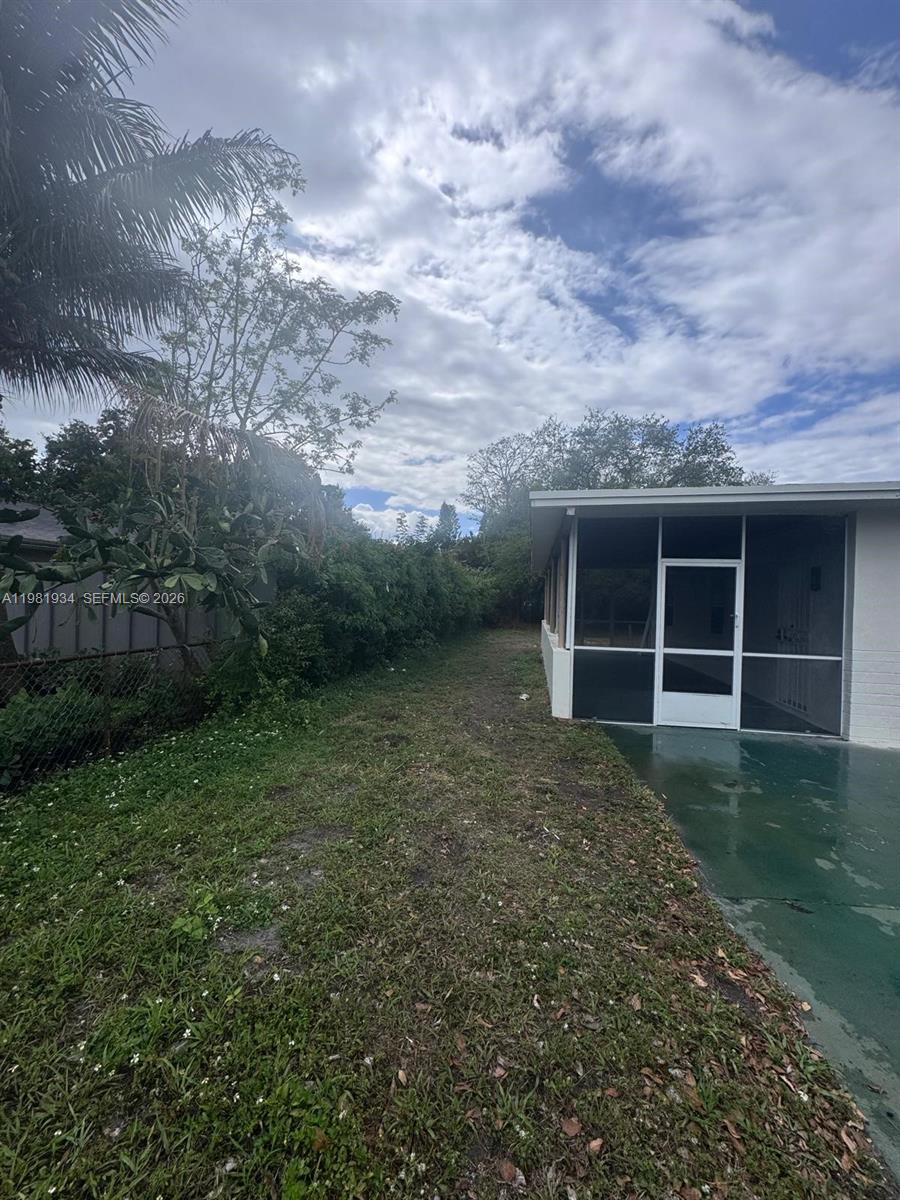 16240 NW 22nd Ave Miami Gardens, FL 33054