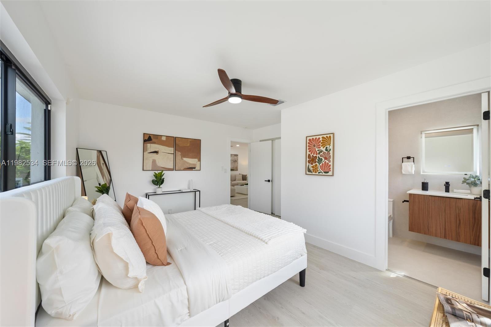 1305 N 31st Rd Hollywood, FL 33021