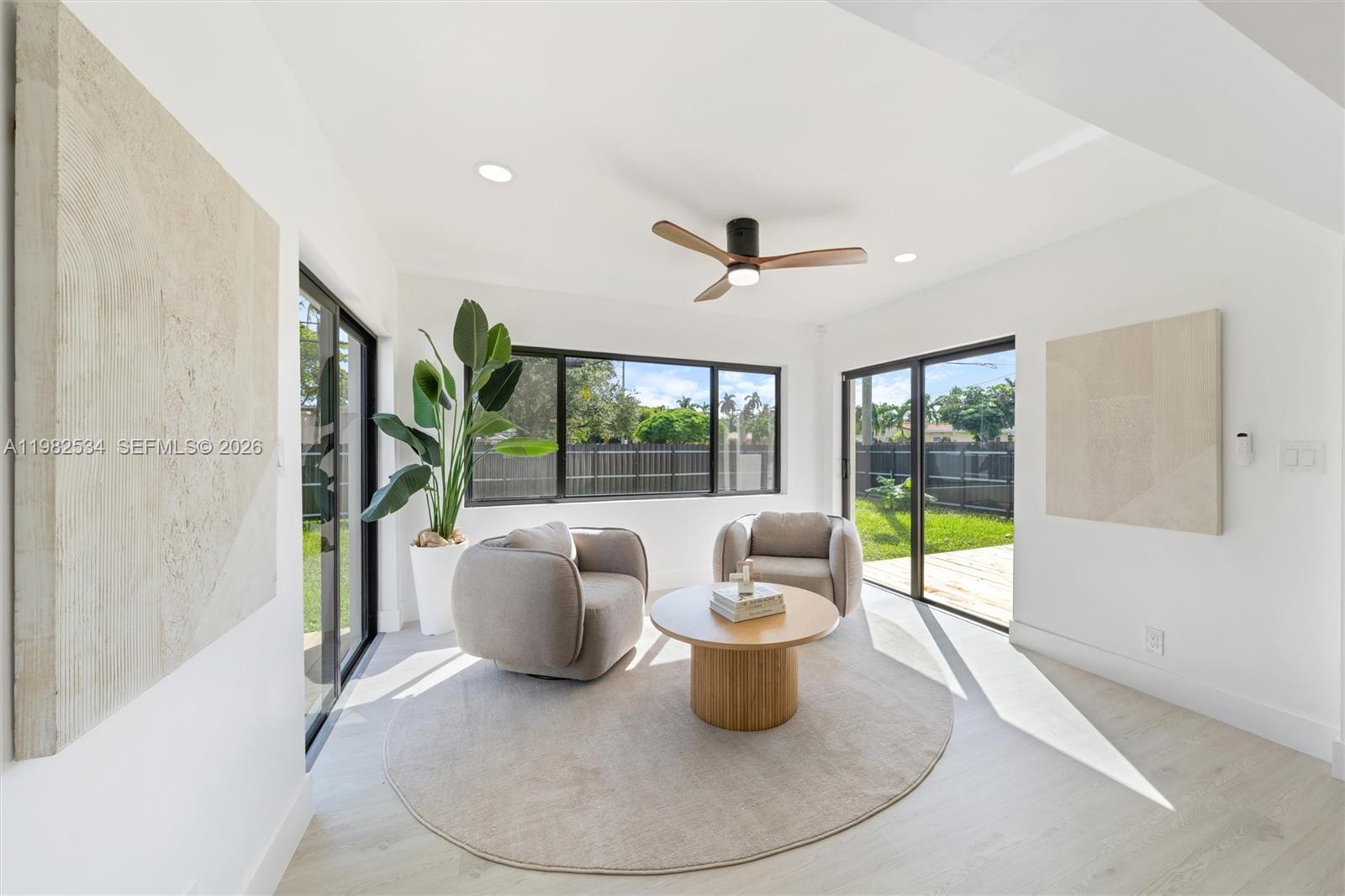 1305 N 31st Rd Hollywood, FL 33021