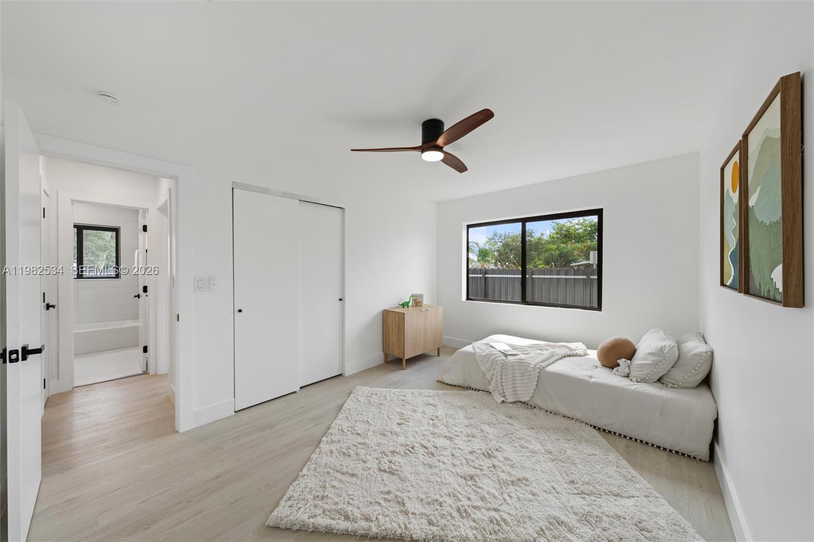 1305 N 31st Rd Hollywood, FL 33021