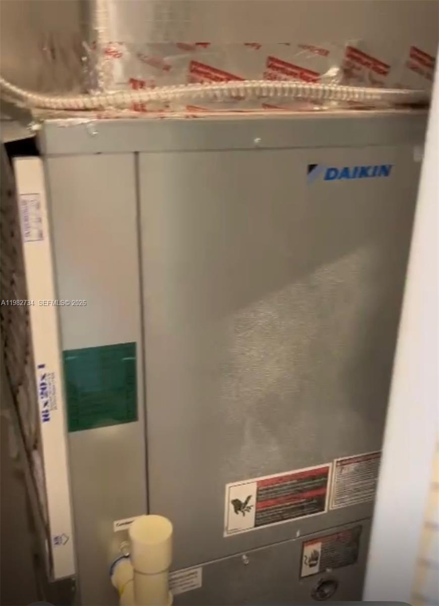 159 NE 6th St #1804 Miami, FL 33132