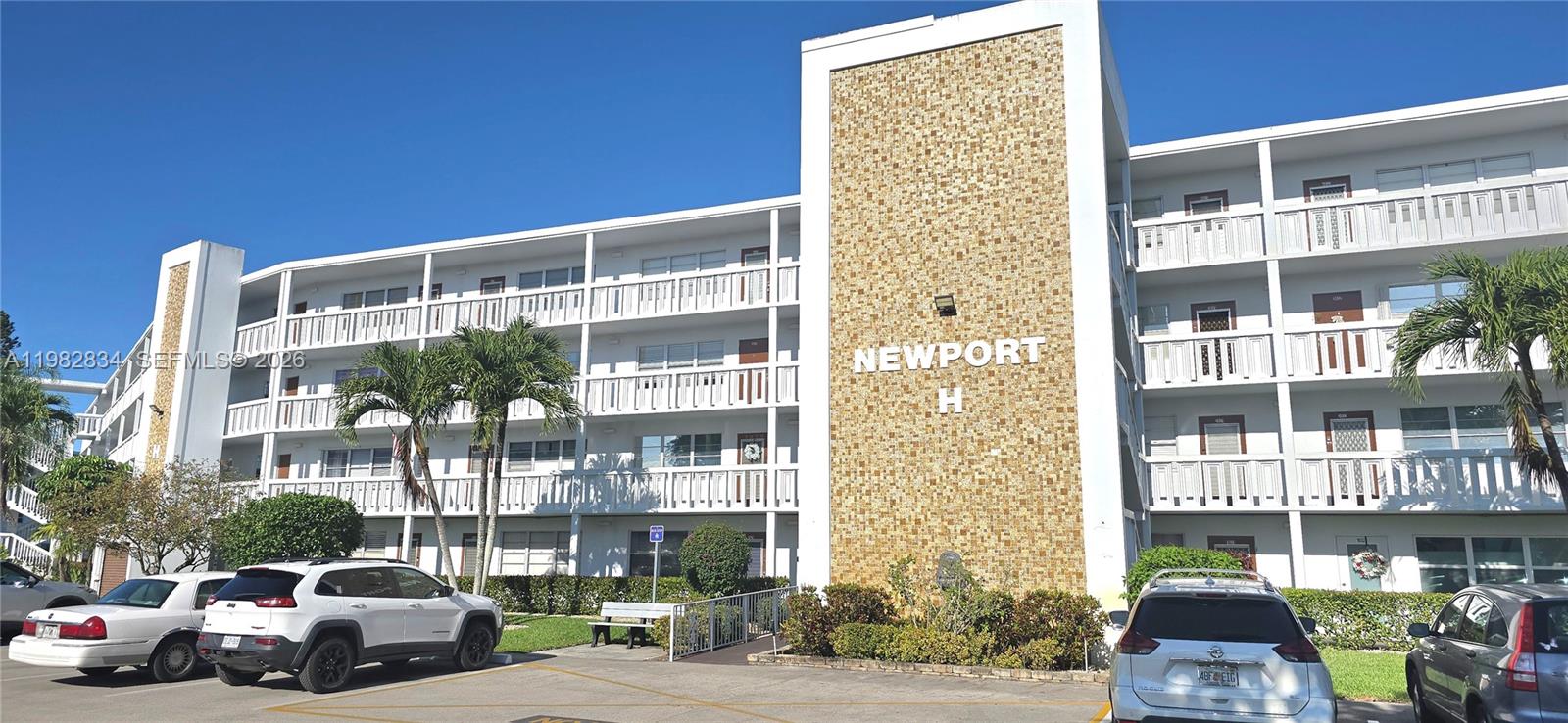 3037 Newport H #3037