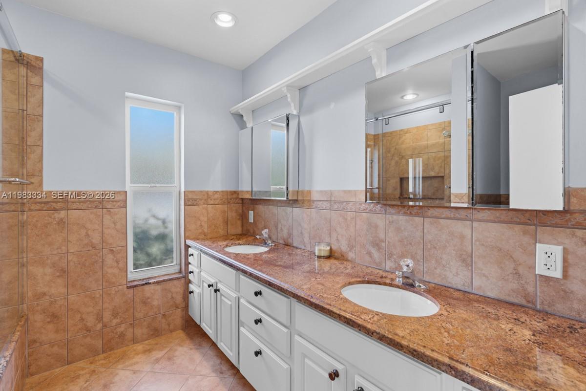 10930 SW 27th Ct Davie, FL 33328