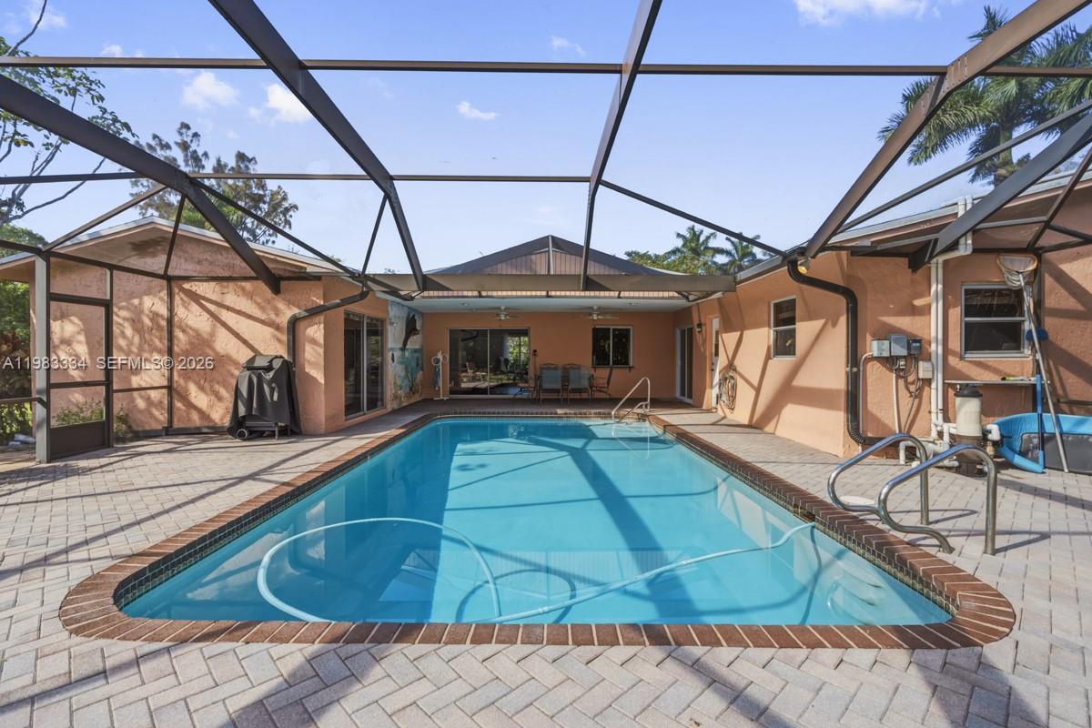 10930 SW 27th Ct Davie, FL 33328