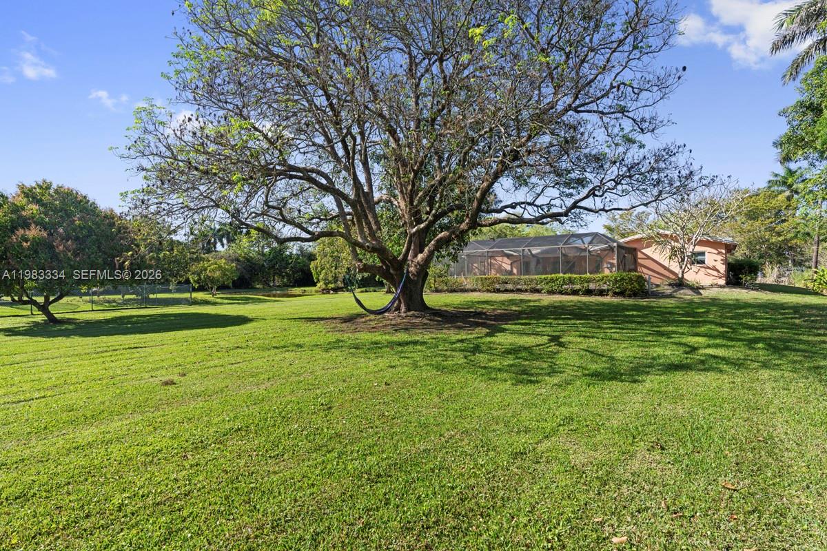 10930 SW 27th Ct Davie, FL 33328