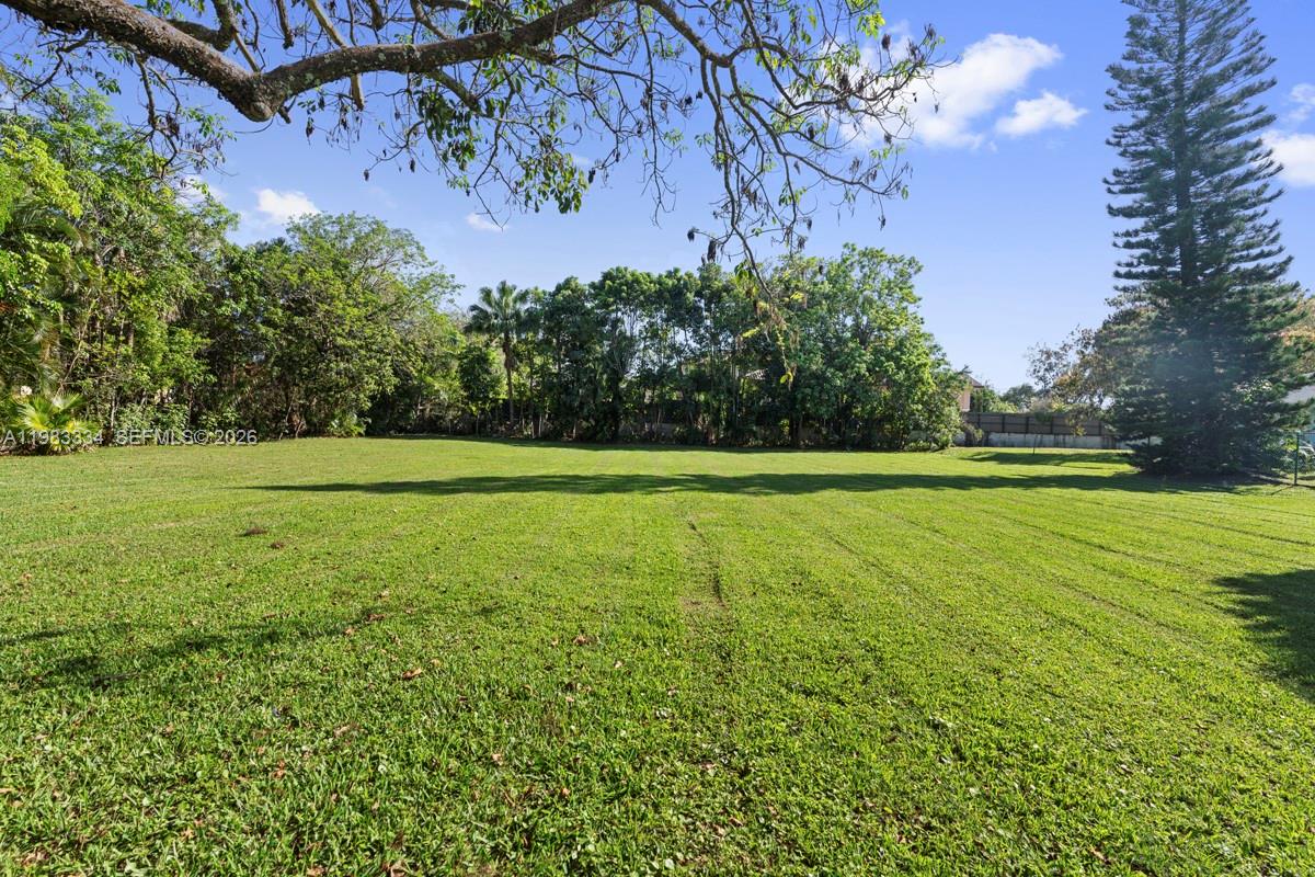 10930 SW 27th Ct Davie, FL 33328