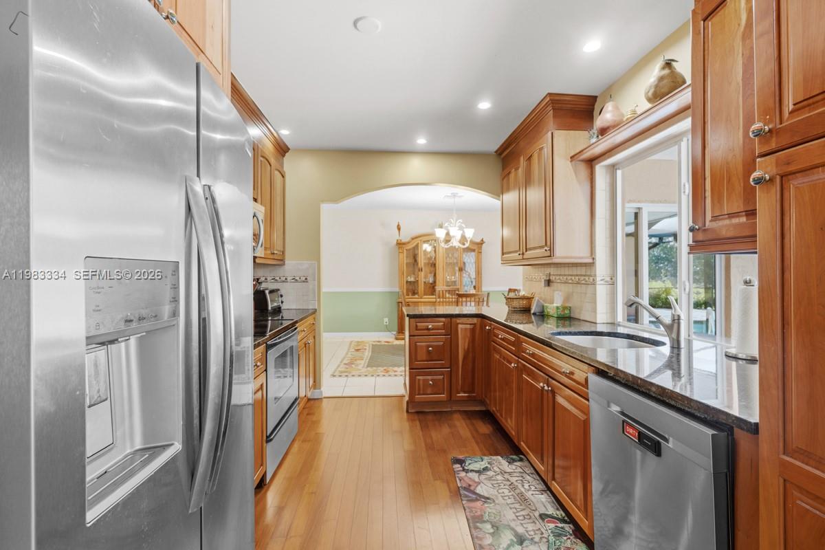 10930 SW 27th Ct Davie, FL 33328