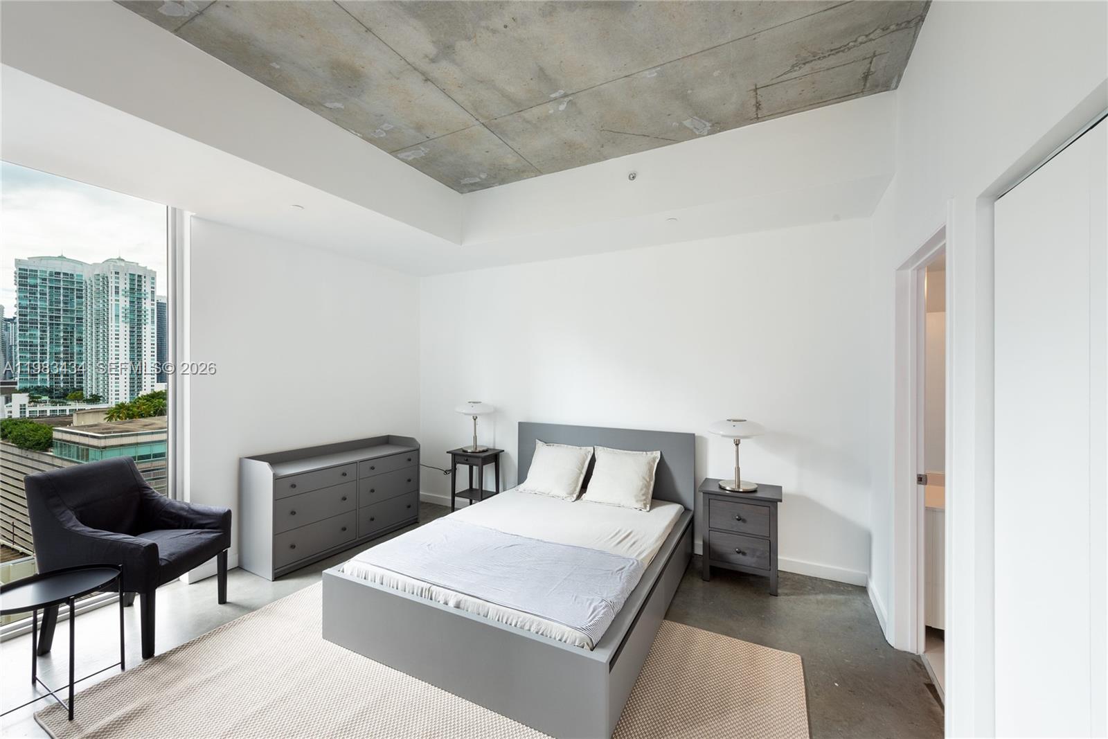 151 SE 1st St #1709 Miami, FL 33131