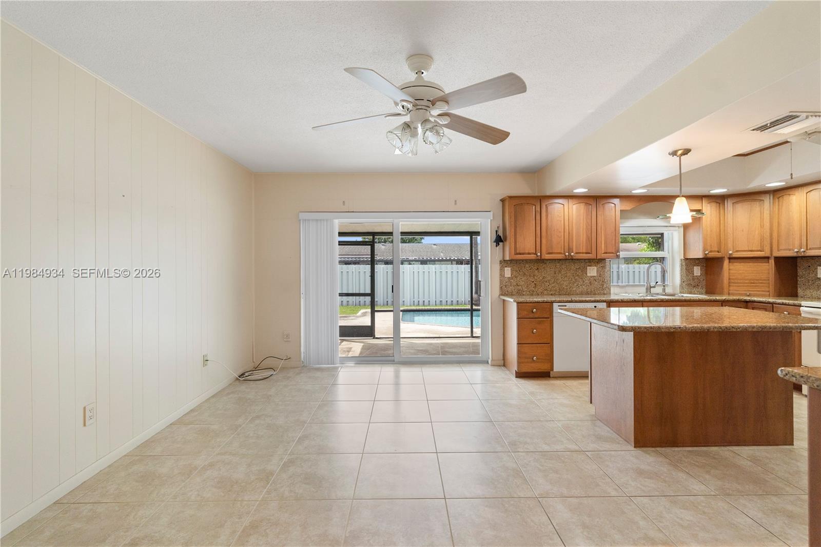 19900 SW 87th Ct Cutler Bay, FL 33157