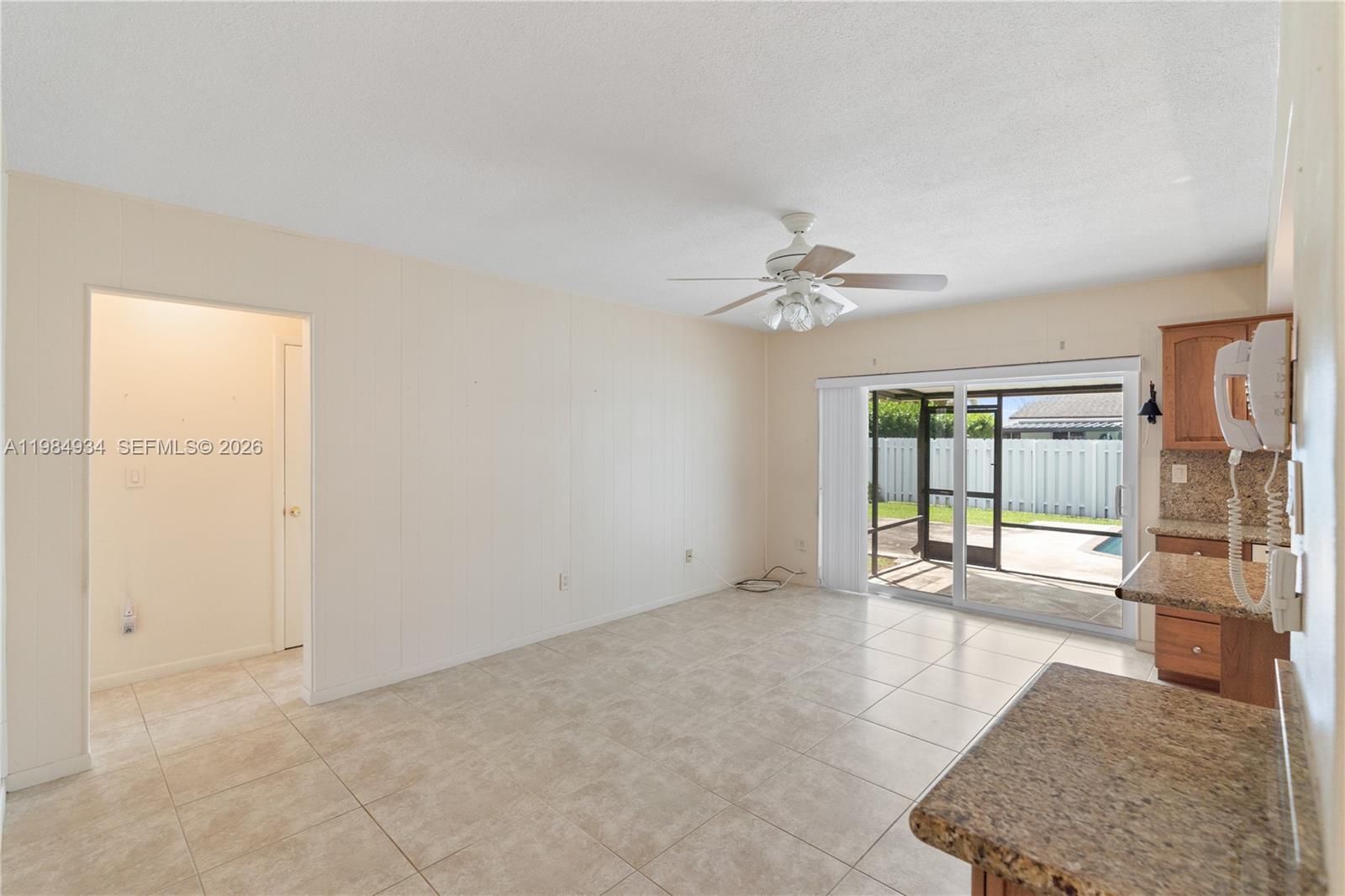 19900 SW 87th Ct Cutler Bay, FL 33157
