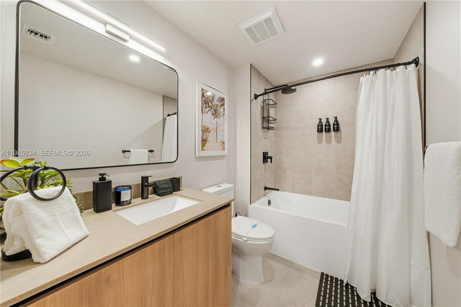 image 501 FIRST Residences21