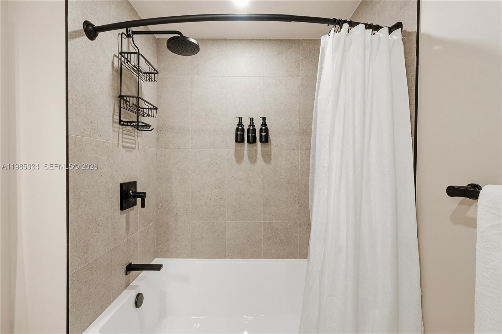 image 501 FIRST Residences22