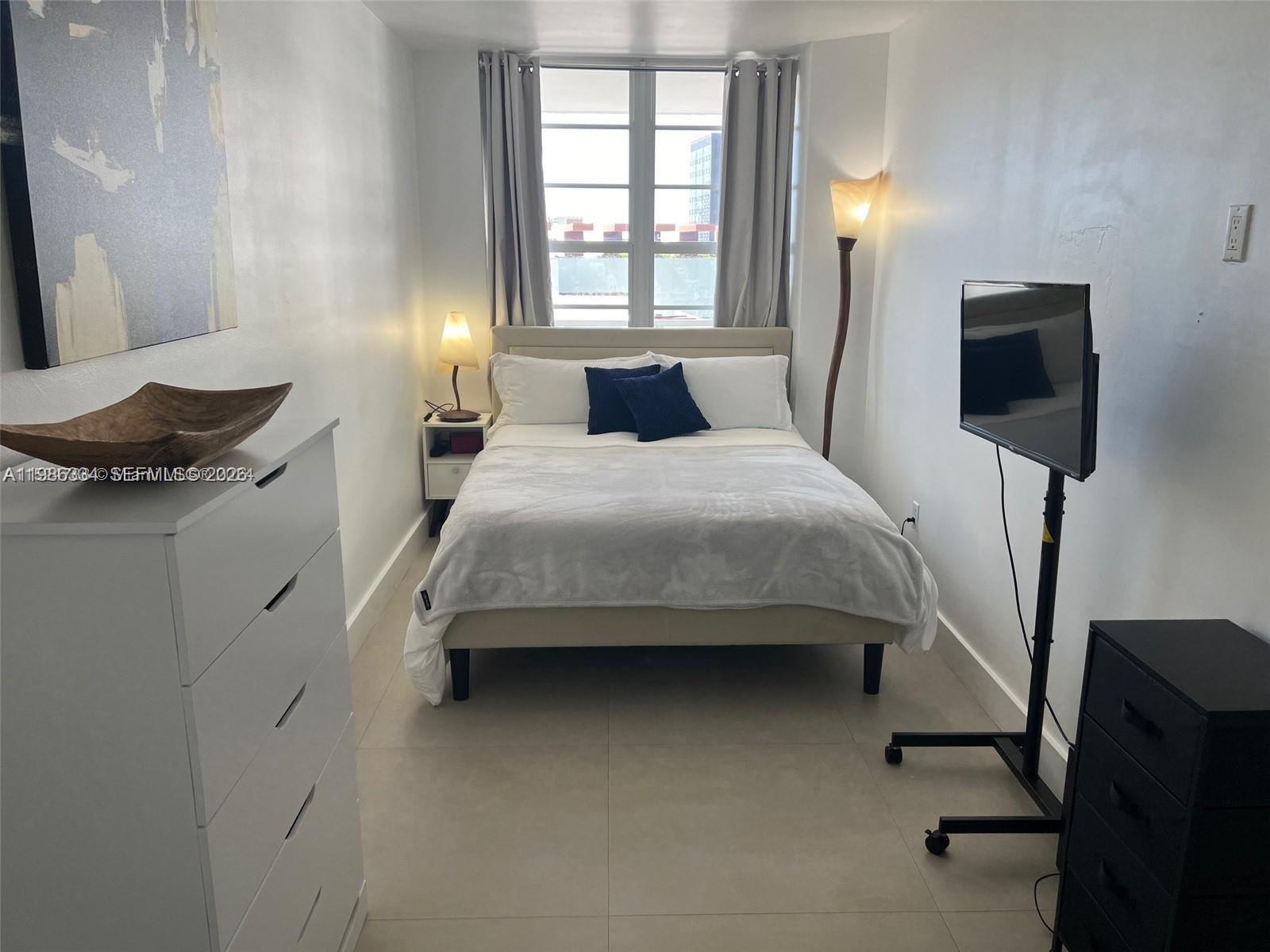 100 Lincoln Rd #620 Miami Beach, FL 33139