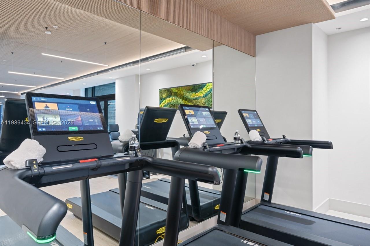 3400 SW 27th Ave #1805 Miami, FL 33133