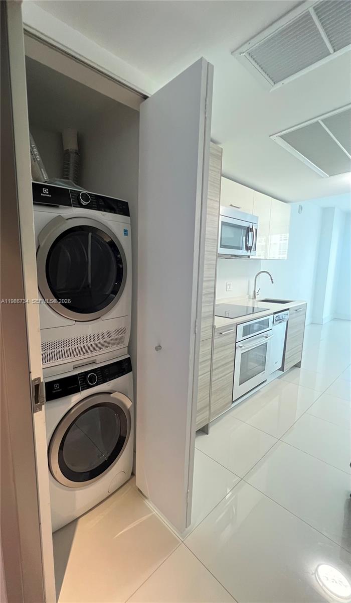 image Brickell House10