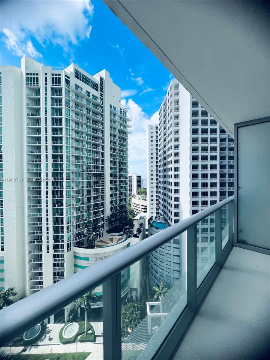 image Brickell House17