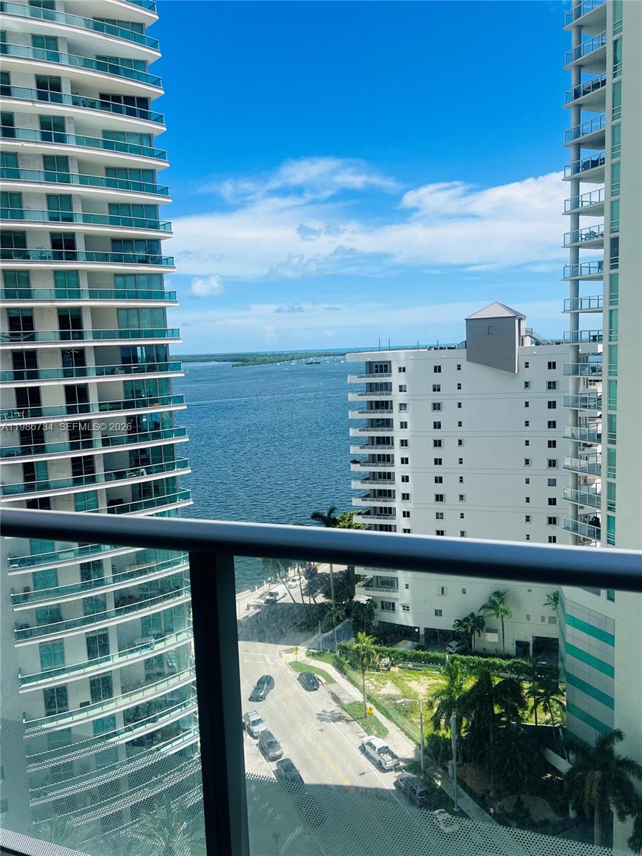 image Brickell House19