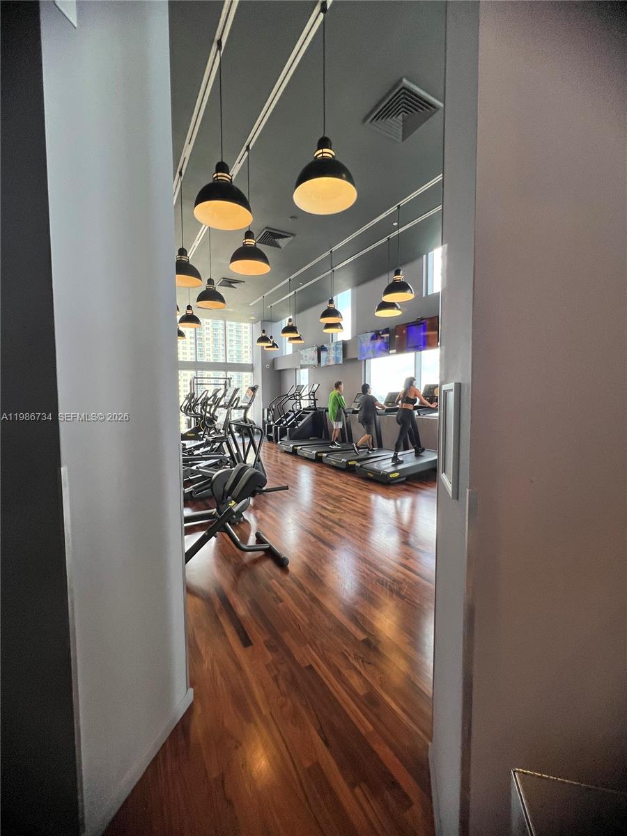 image Brickell House22