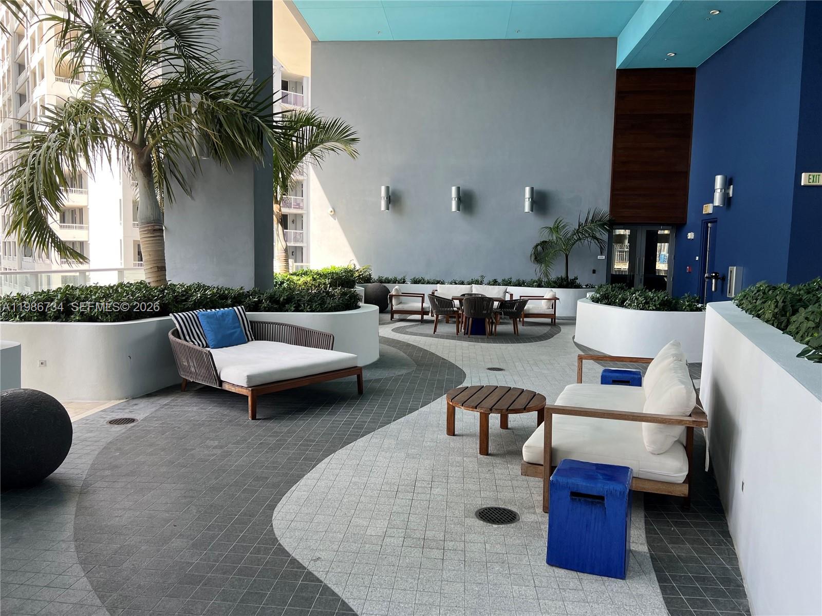 image Brickell House25