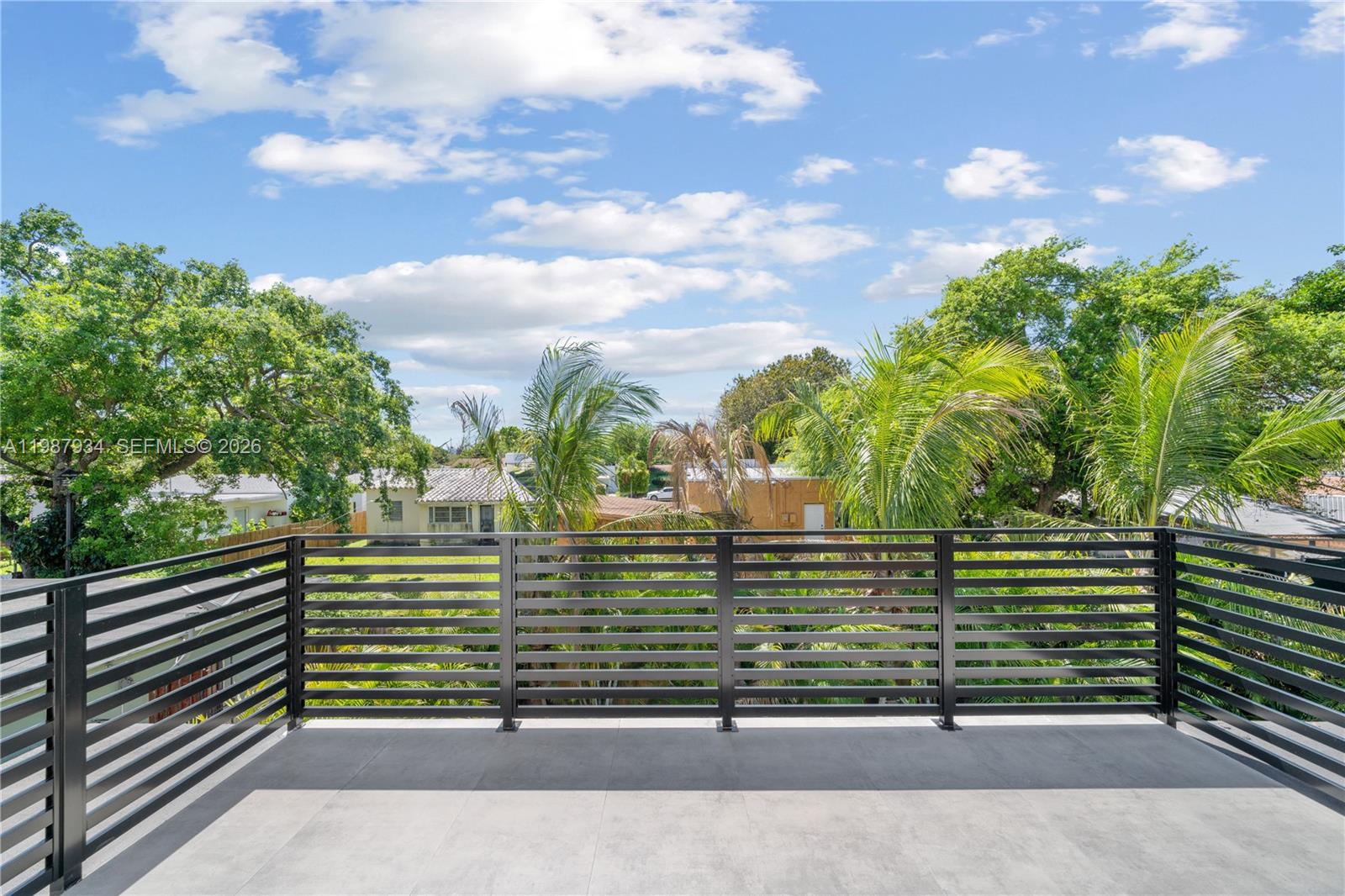 536 NW 48th St Miami, FL 33127