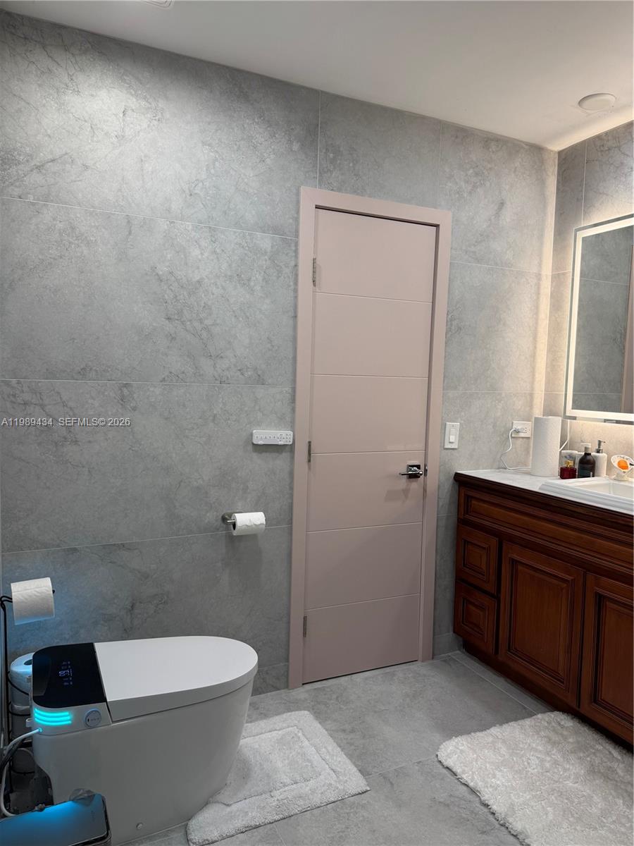 13451 SW 74th Ave #. Pinecrest, FL 33156