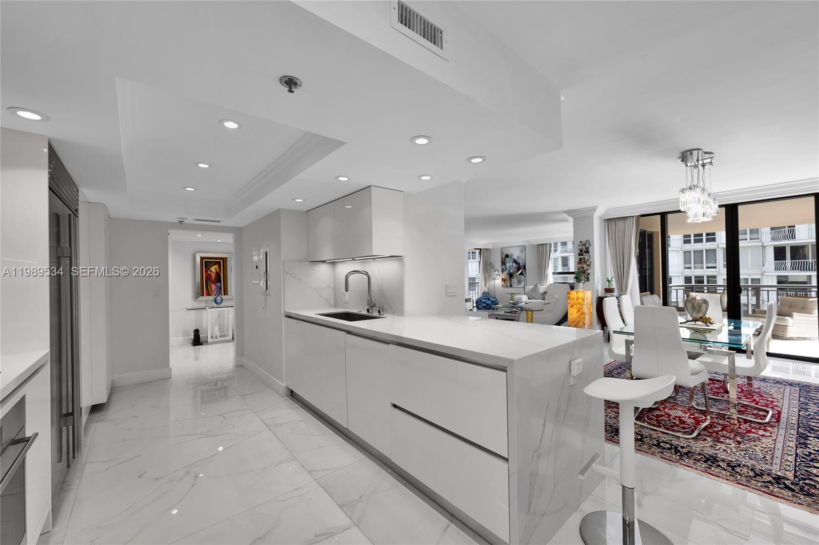 10175 Collins Ave #806 Bal Harbour, FL 33154