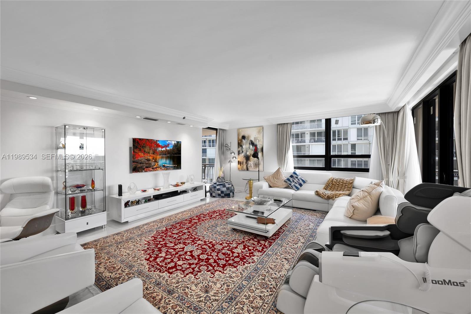 10175 Collins Ave #806 Bal Harbour, FL 33154