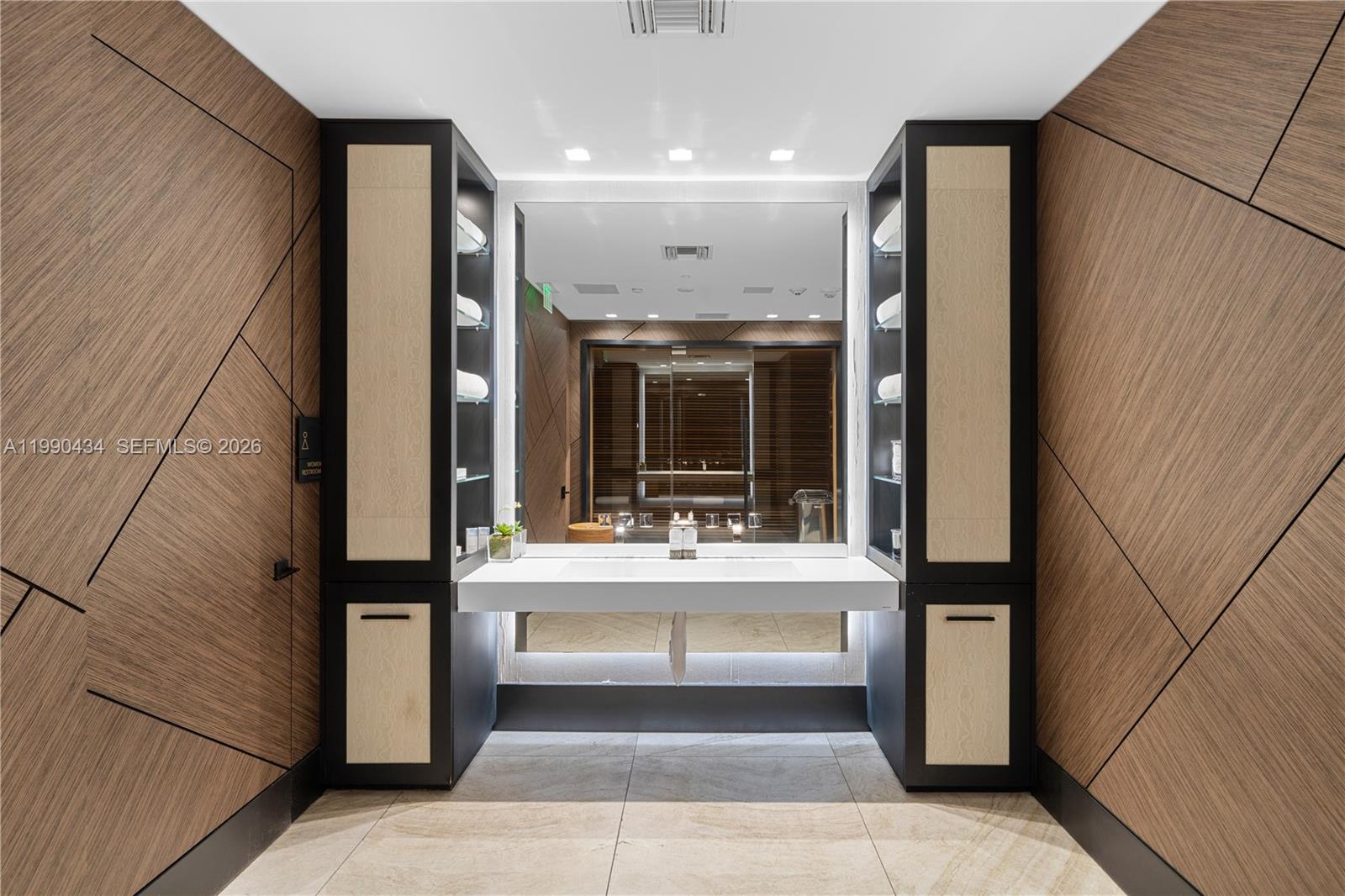 17141 Collins Ave #1801 Sunny Isles Beach, FL 33160