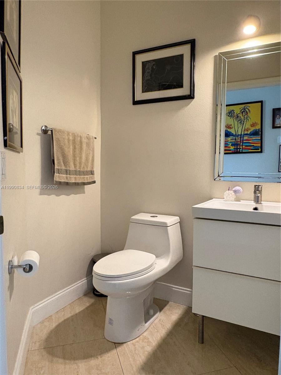 12513 NW 18th Mnr Pembroke Pines, FL 33028