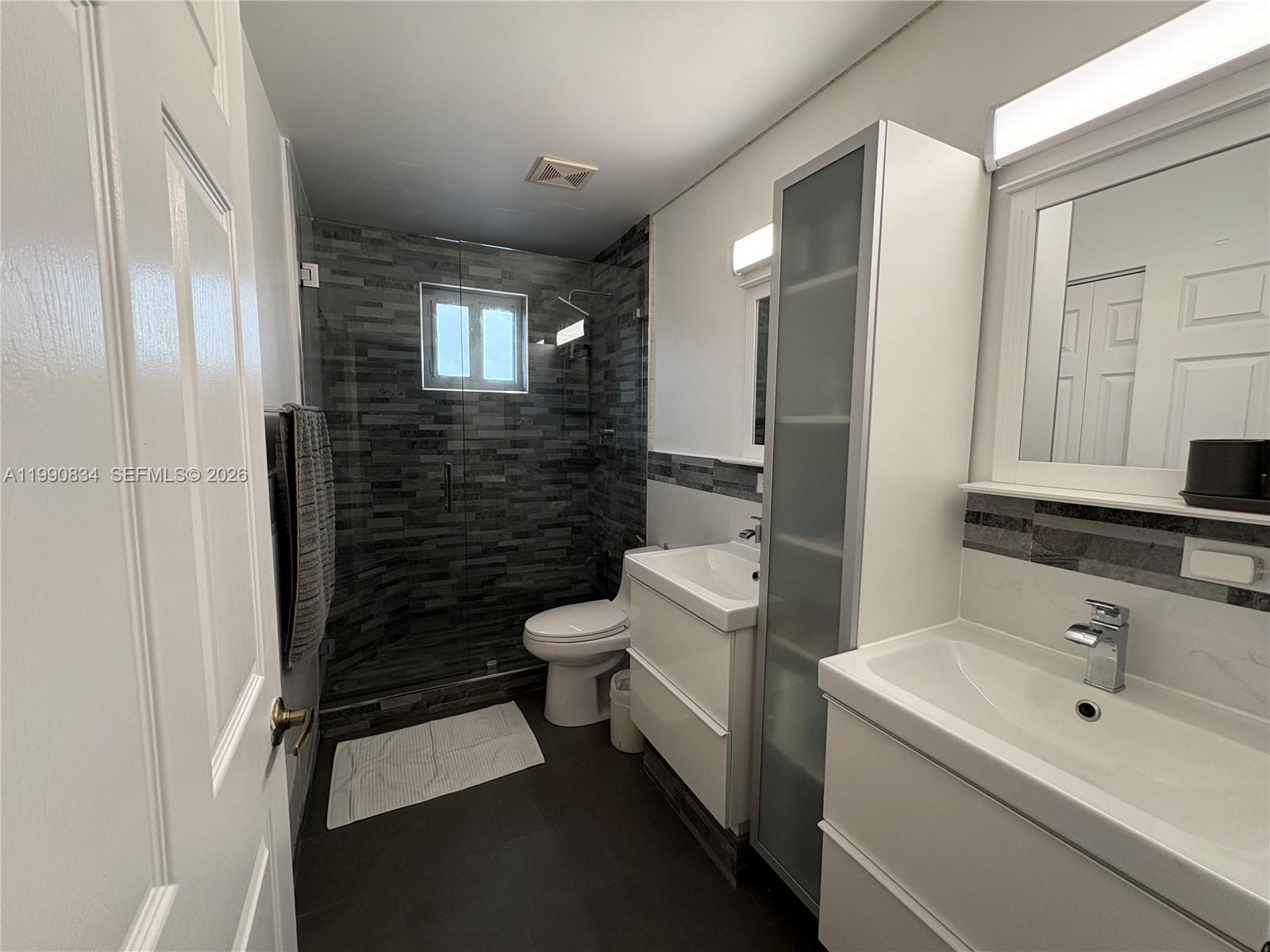 12513 NW 18th Mnr Pembroke Pines, FL 33028