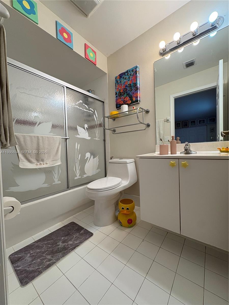 12513 NW 18th Mnr Pembroke Pines, FL 33028