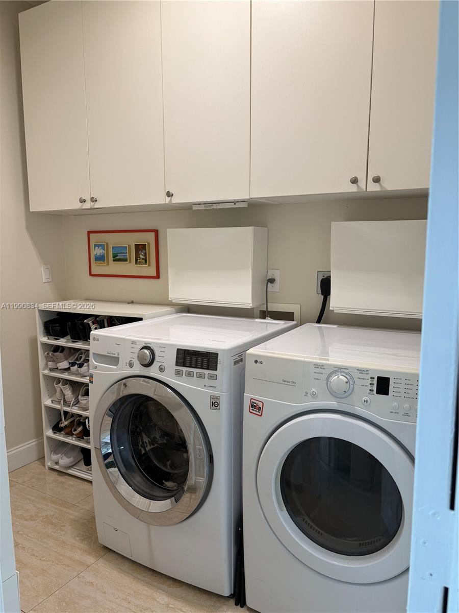 12513 NW 18th Mnr Pembroke Pines, FL 33028