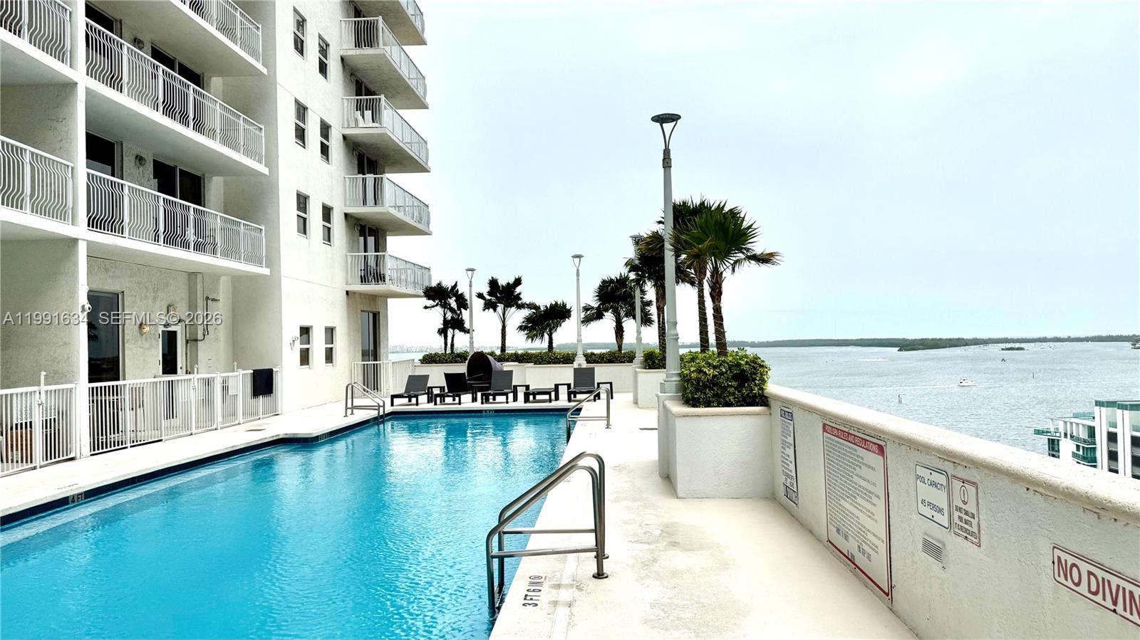 1200 Brickell Bay Dr #2216 Miami, FL 33131