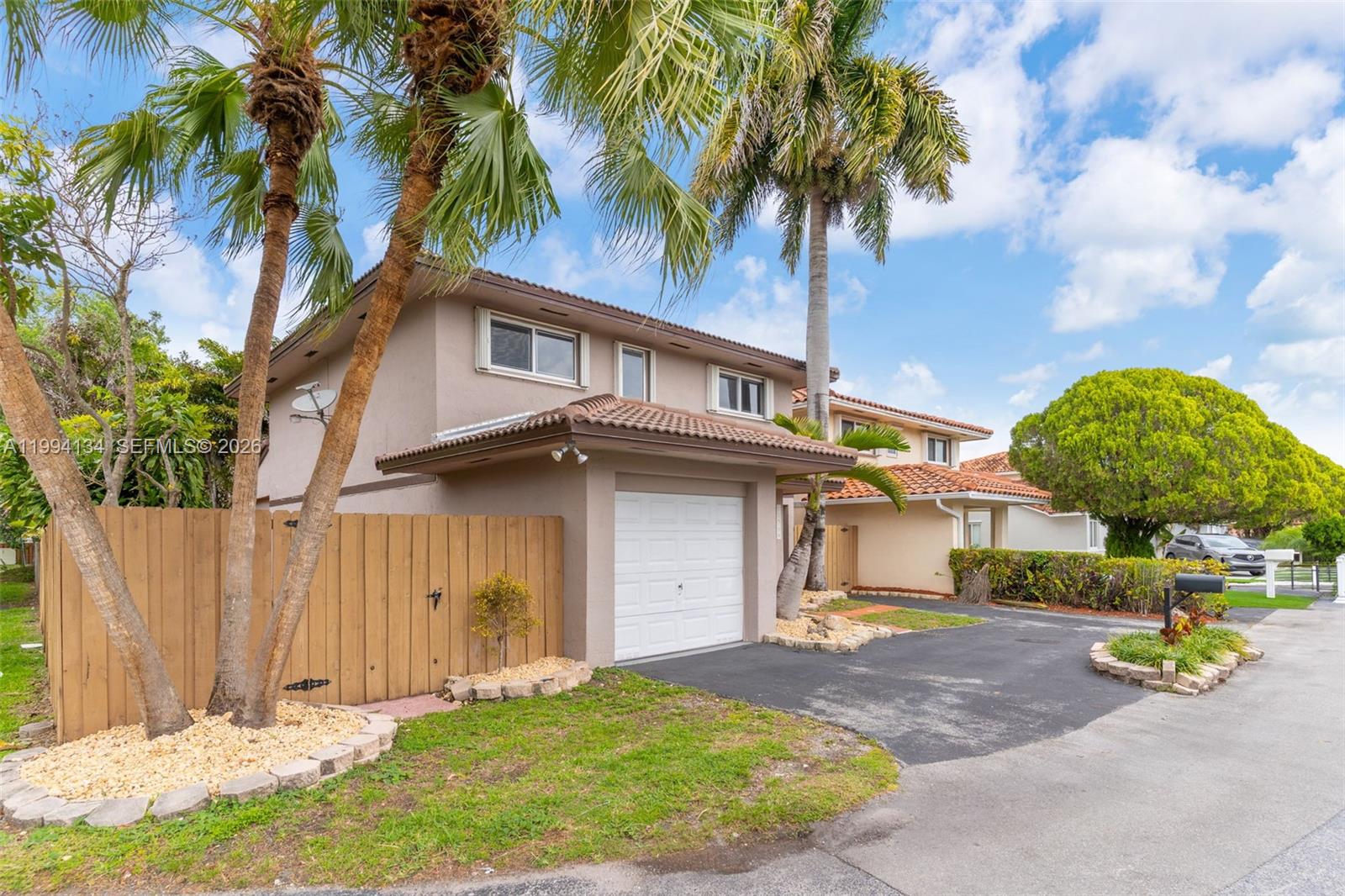 11319 SW 73rd Ln Miami, FL 33173